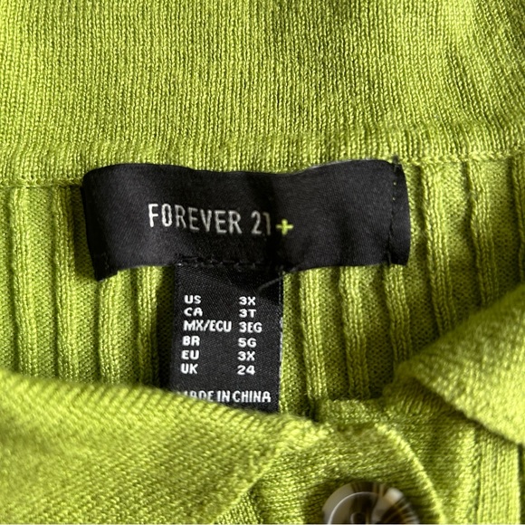 FOREVER 21+ plus size green/lime short sleeved stripped polo shirt - Picture 2 of 2